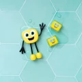 NOWY Glo Pals, Postać do kąpieli Alex - zestaw z dwiema kostkami sensorycznymi świecącymi w wodzie